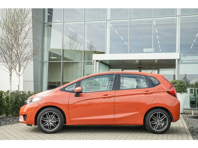 Honda Jazz 1.3i VTEC TREND 2017 Benzine 49