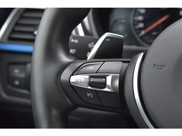 BMW 4 Serie Coupé 430i 2017 Benzine 25