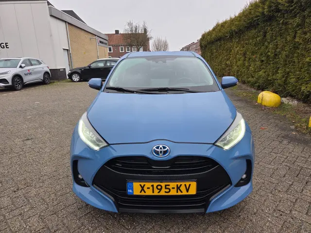 Toyota Yaris 1.5 Hybrid Dynamic 2020 Hybride Benzine 6
