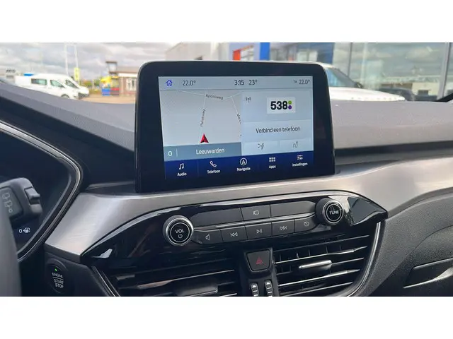 Ford Kuga 2.5 PHEV Titanium 2024 Hybride Benzine 30