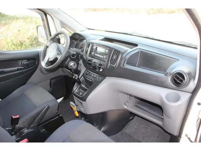 Nissan NV200 MARGE BUS 1.5 dCi Optima 2018 Diesel 15