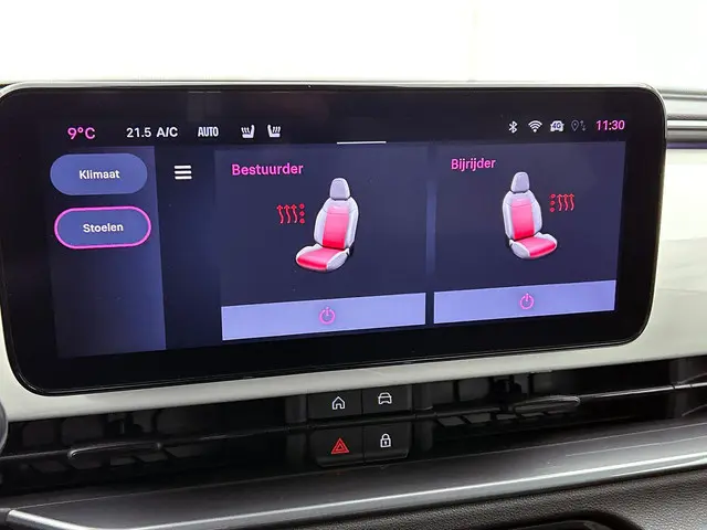 Fiat 600 1.2 Hybrid Bicolore 2024 Benzine 13