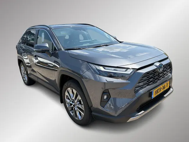 Toyota RAV4 2