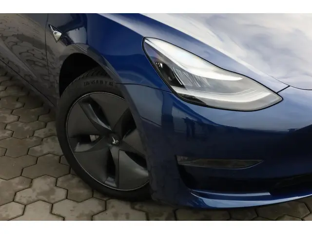 Tesla Model 3 Long Range AWD 75 kWh 2019 Elektrisch 9