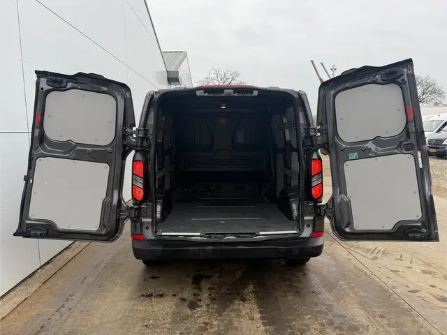 Ford Transit Custom 320 2.0 TDCI 136PK 2024 Diesel 11