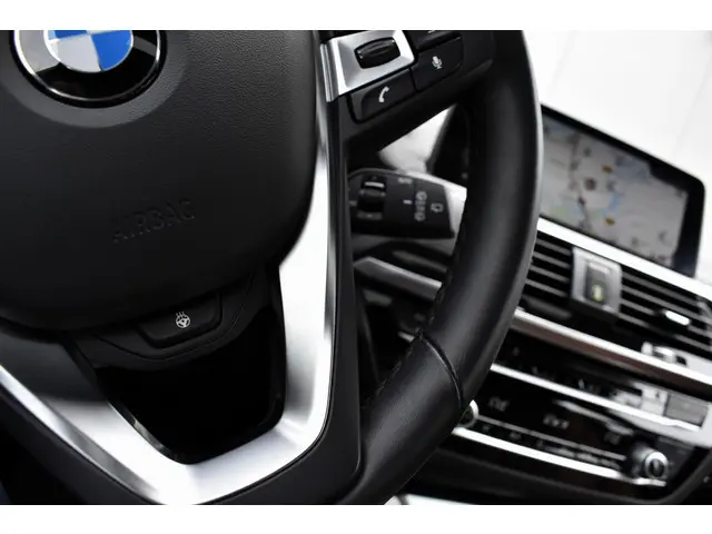 BMW X3 xDrive20i High Executive Edition 2019 Benzine 25