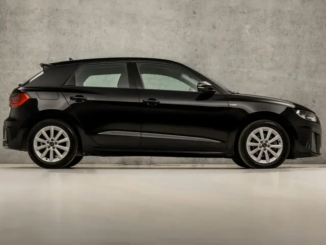 Audi A1 Sportback 30 TFSI S-Line Sport 2024 Benzine 4