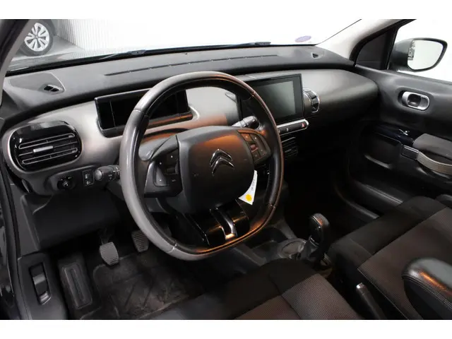 Citroën C4 Cactus 1.2 VTi Business 2014 Benzine 16
