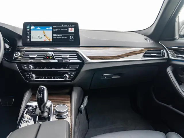 BMW 5 Serie Sedan 530e 2021 Hybride Benzine 9