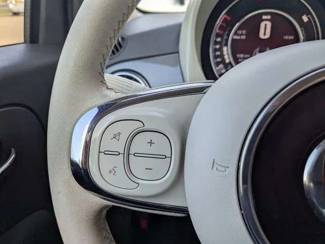 Fiat 500C 0.9 TwinAir Turbo Lounge 2017 Benzine 11