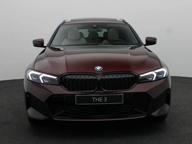 BMW 3 Serie Touring 330e 2025 Hybride Benzine 3