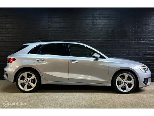 Audi A3 Sportback 30 TFSI Pro Line 2021 Benzine 3