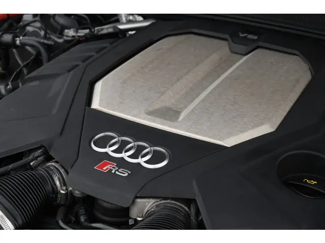 Audi RS6 Avant 4.0 TFSI quattro 2022 Benzine 53