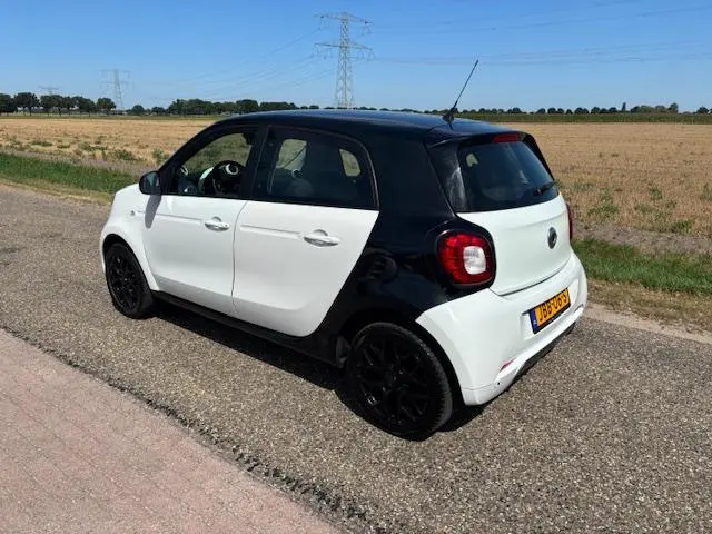 Smart Forfour 1.0 Brabus Edition 2015 Benzine 6