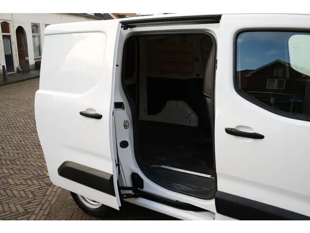 Citroën Berlingo Van BlueHDi 75 2021 Diesel 16