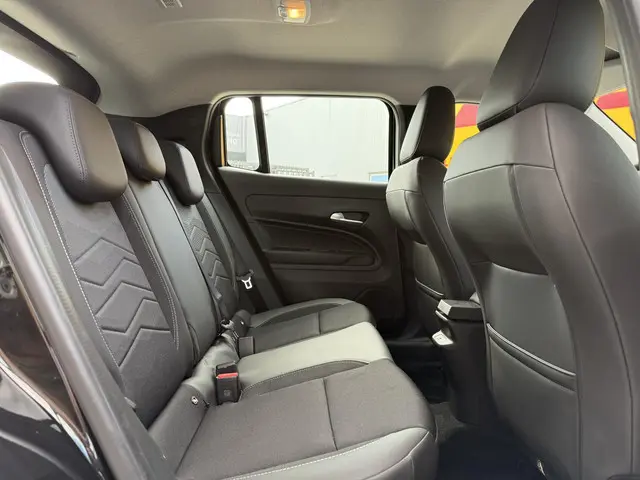 Jeep Avenger Altitude 54 kWh Aut. 2023 Elektrisch 15