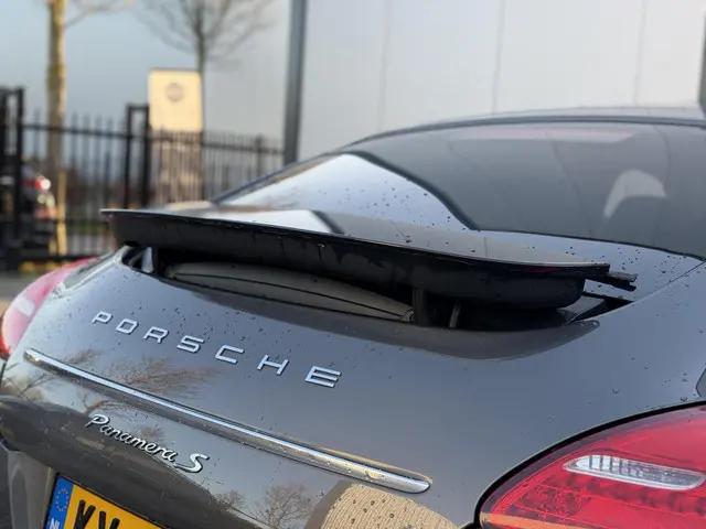 Porsche Panamera Sport Turismo 3.0 4 2013 Benzine 27
