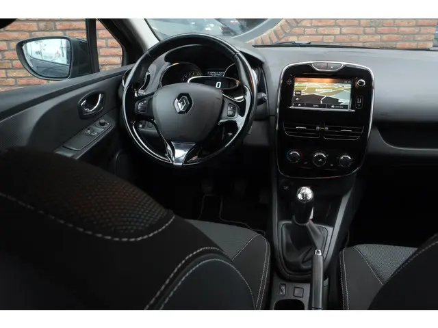 Renault Clio 0.9 TCe Expression 2014 Benzine 3