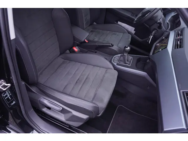 SEAT Arona 1.0 TSI Style Ambition 2021 Benzine 33
