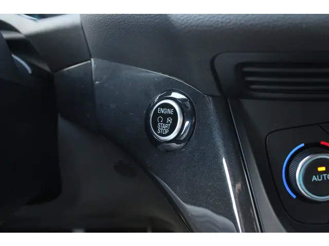 Ford Kuga 1.5 EcoBoost ST Line 2017 Benzine 24