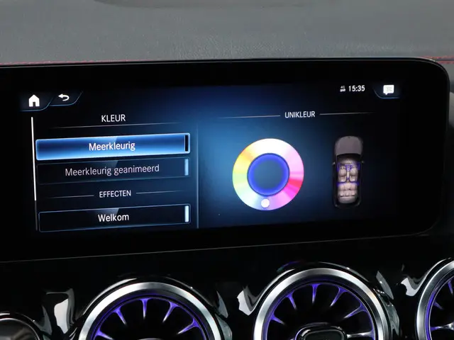 Mercedes-Benz EQA 250+ AMG Line 71 kWh 2023 Elektrisch 27