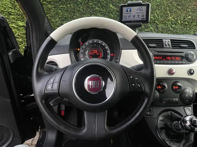 Fiat 500C 0.9 TwinAir by Gucci| UNIEK | NAP | 2013 Benzine 18