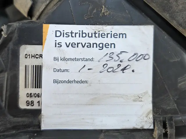 Peugeot 208 1.2 PureTech/NAVI/APPLE CARPLAY 2018 Benzine 31