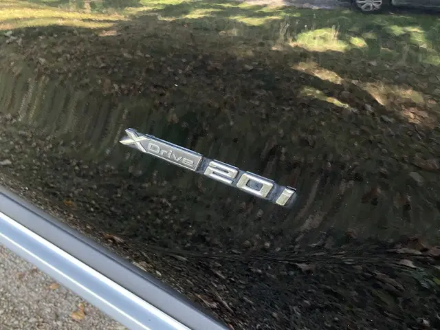 BMW X1 xDrive20i High Executive 2017 Benzine 7