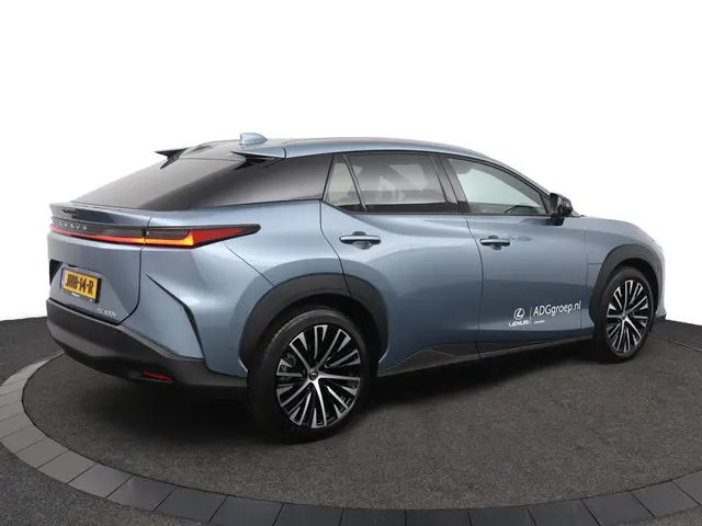 Lexus RZ 300e 35th Edition 71 kWh 2025 Elektrisch 2