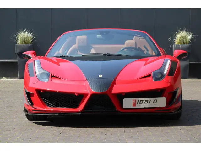 Ferrari 458 4.5 V8 Spider Mansory 2014 Benzine 11