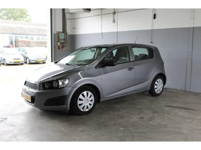 Chevrolet Aveo 1.2 LS 2012 Benzine 5