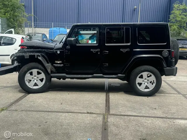 Jeep Wrangler 2