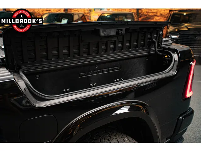 Dodge Ram 1500 limited H/O 540PK 2024 Benzine 36