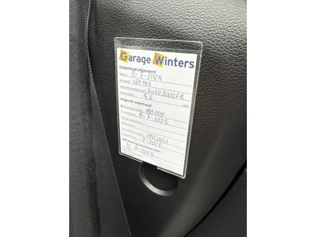 Ford C-MAX 1.0 Titanium 2015 Benzine 25