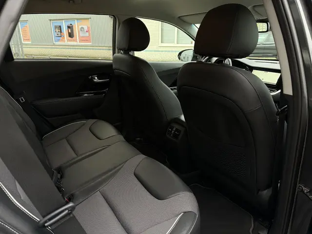 Kia e-Niro Aut. Dynamic Edition 64kWh 2021 Elektrisch 15