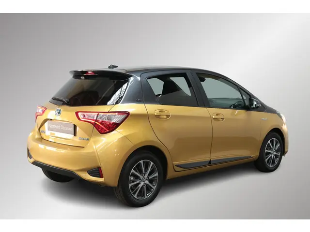 Toyota Yaris 2