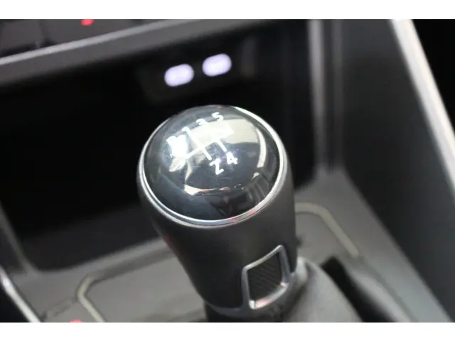 Volkswagen Polo 1.0 MPI Comfortline 2021 Benzine 21