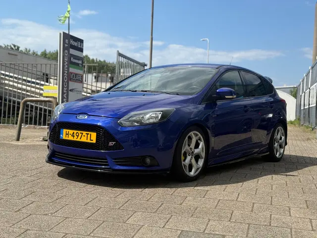 Ford Focus 2