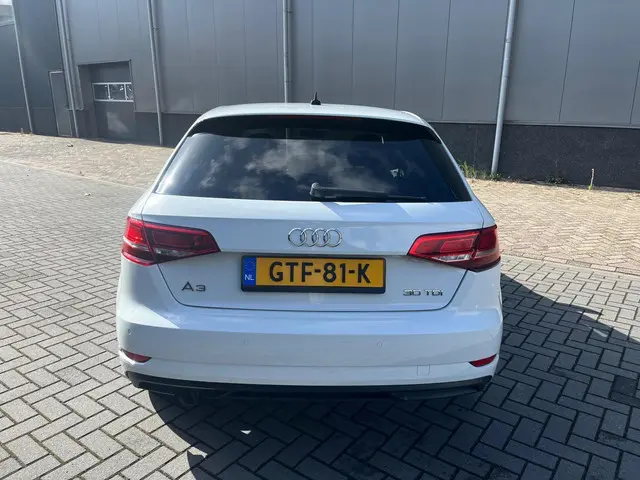 Audi A3 SPORTBACK 30 TDI 2019 Diesel 4
