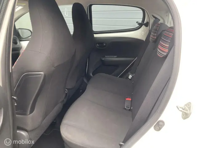 Citroën C1 1.0 VTi Feel A/C |Bluetooth| Isofix| 2018 Benzine 9