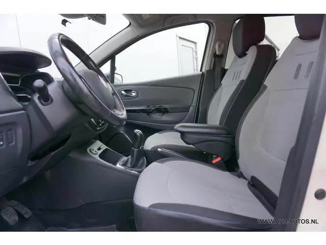 Renault Captur 0.9 TCe Dynamique 2016 Benzine 6