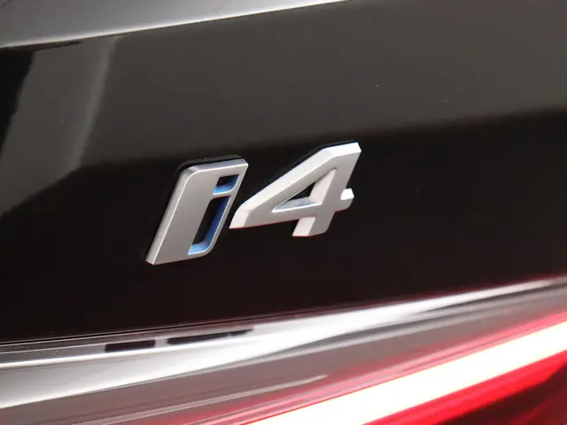 BMW i4 High Executive M-Sport 2023 Elektrisch 35