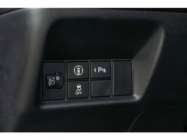 Honda Jazz 1.5i e:HEV ELEGANCE 2022 Hybride Benzine 16