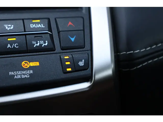 Lexus NX 300h AWD Luxury Line 2015 Hybride Benzine 18