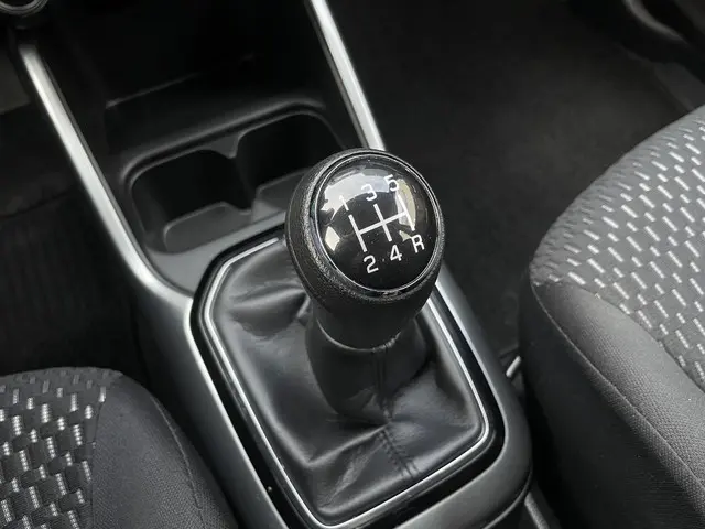 Suzuki Ignis 1.2 Smart Hybrid Comfort 2023 Benzine 13