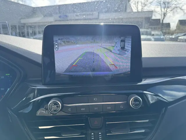 Ford Kuga 2.5 PHEV ST-Line X 2021 Hybride Benzine 24