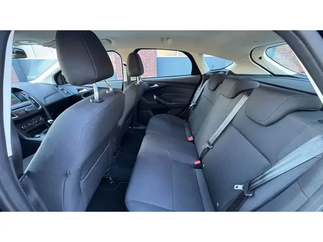 Ford Focus 1.0 Edition turbo 2018 Benzine 9