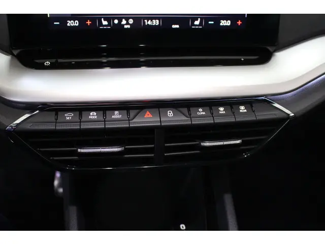 Škoda Octavia Combi 1.0 TSI Sport Business 2023 Benzine 19