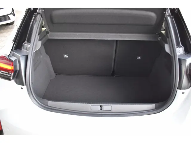 Opel Corsa 1.2 Turbo Hybrid GS 2025 Hybride Benzine 16