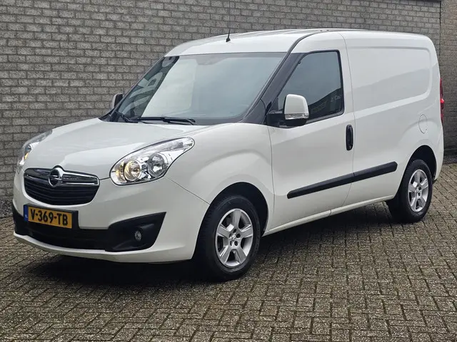 Opel Combo 1.3 CDTi L1H1 Sport Airco/Ccr/Pdc/Lmv 2018 Diesel 3